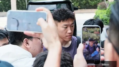 马雷斯卡神奇之旅：曼城四连冠德比胜利，社区盾唯一败绩是偶然